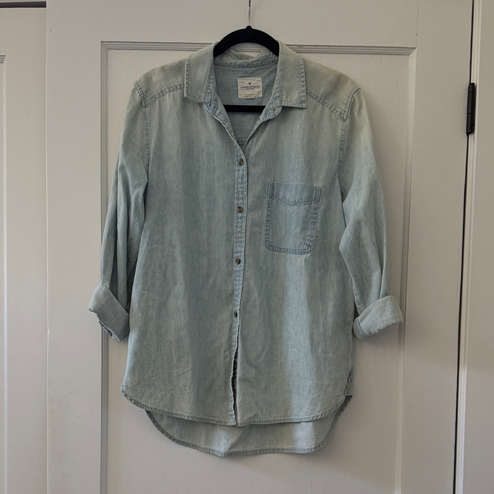 American Eagle boyfriend Jean button down